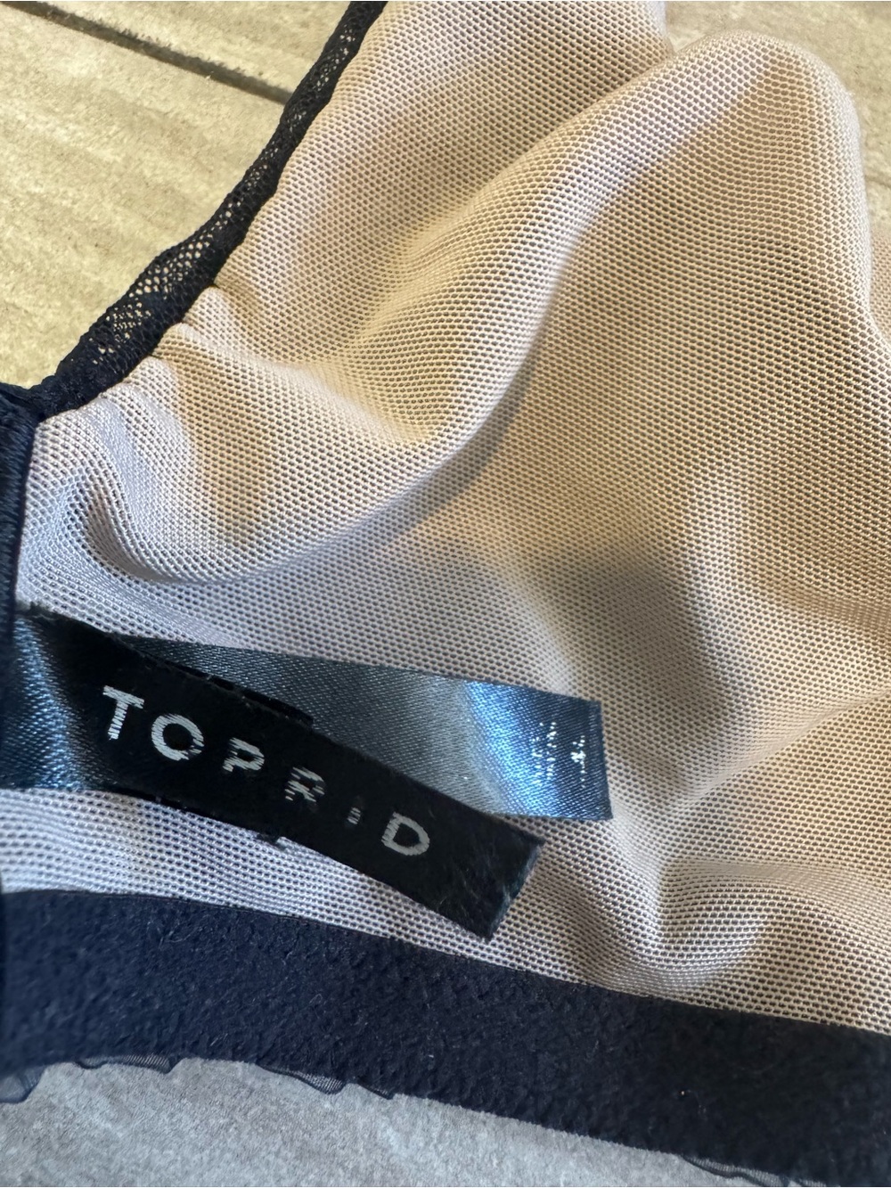 Torrid Bra 44C Black With Bow Tie Underwire Full Coverage - Picture 2 of 4